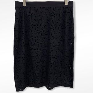 Fuzzi Italian Black Perforated Mid-length Skirt